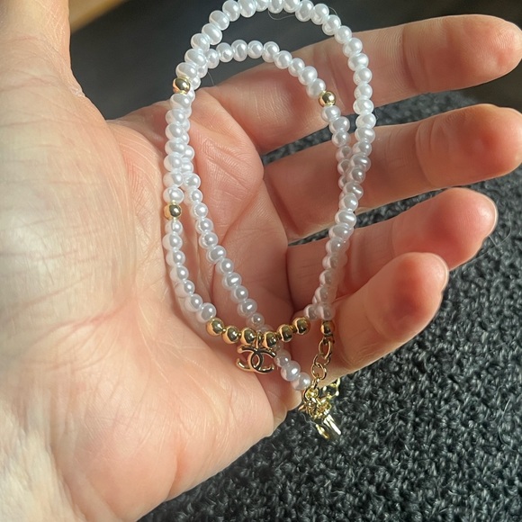 CHANEL Gold and White Pearl Necklace - Picture 9 of 12